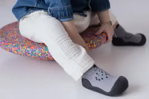 Jakie buty dla 11 miesięcznego dziecka - wybierz najlepsze dla malucha