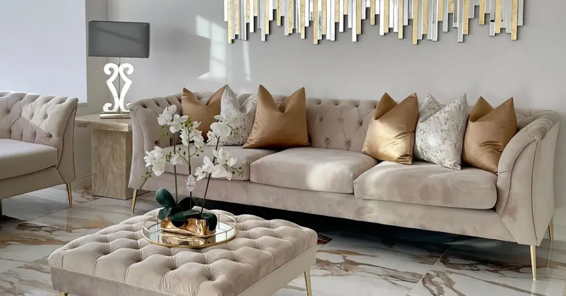 Styl glamour co to znaczy i jak wprowadza luksus do wnętrz